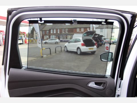 Ford C-Max TITANIUM 12