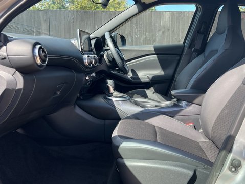 Nissan Juke DIG-T N-CONNECTA DCT 3