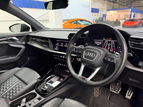 Audi RS3 2.5 TFSI Vorsprung Sportback 5dr Petrol S Tronic quattro Euro 6 (s/s) (400 2