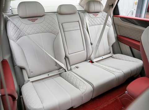 Bentley Bentayga W12 13