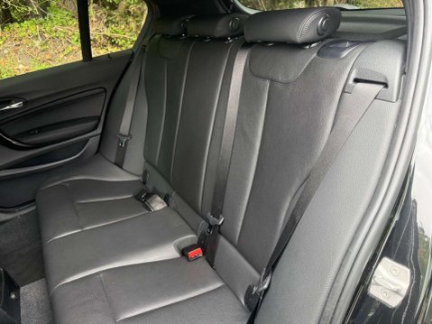 BMW 1 Series 3.0 M140i Shadow Edition Auto 5dr 31