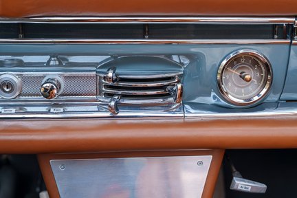 Mercedes-Benz SL Class 300SL Roadster 25