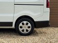 Renault Trafic 2.0 Trafic SL28 Business+ Blue dCi 17