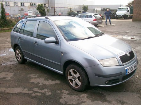 Skoda Fabia ELEGANCE TDI PD 100 2