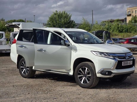 Mitsubishi Shogun Sport 2.4D 4 SUV 5dr Diesel Auto 4WD Euro 6 (181 ps) 6
