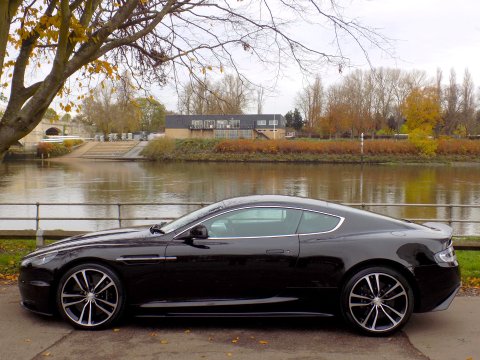 Aston Martin DBS 6.0 V12 Carbon Black Edition T-TronicII Euro 5 7