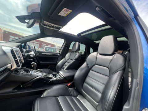 Porsche Cayenne 3.0 Cayenne V6 D Tiptronic S 4WD 5dr - NATIONAL DELIVERY* 11