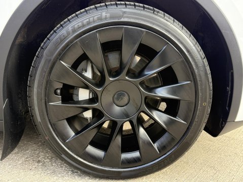 Tesla Model Y SUV 5dr Electric Auto RWD (346 ps) 14