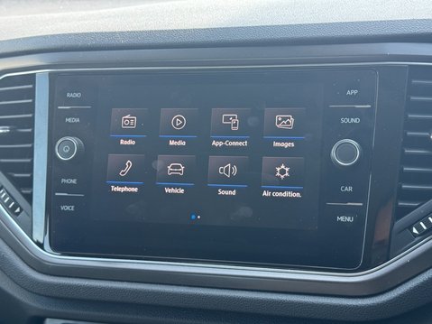 Volkswagen T-Roc 1.5 TSI GPF EVO SE SUV 5dr Petrol Manual Euro 6 (s/s) (150 ps) 23