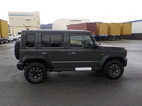 Suzuki Jimny Nomade 5 Door FC 4WD ALLGRIP 1.5 AUTO + JC74W NEW DELIVERY MILEAGE 18