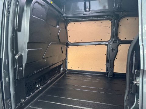 Ford Transit Custom 2.0 Transit Custom 300 Limited EcoBlue Auto 27