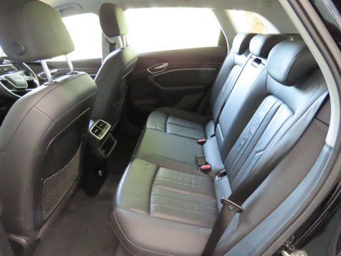 Audi E-Tron 55 SUV 5dr Electric Auto quattro 95kWh (408 ps) 5