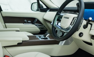 Land Rover Range Rover D350 SE 12