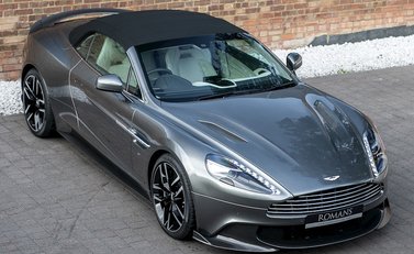 Aston Martin Vanquish S Volante 9