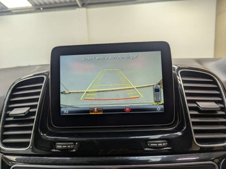Mercedes-Benz GLE 2.1 GLE 250 D 4Matic AMG Line Auto 4WD 5dr 68