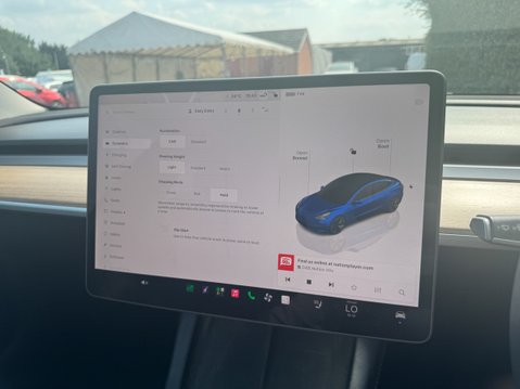 Tesla Model 3 Saloon 4dr Electric Auto RWD (241 bhp) 14