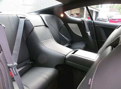 Aston Martin DBS Carbon Black 9