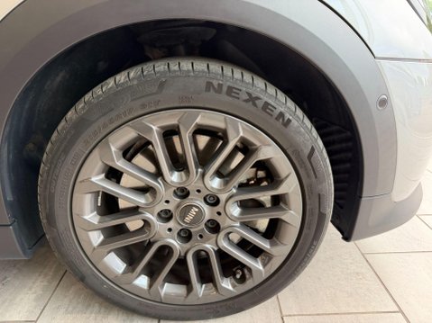Mini Hatch 2.0S Classic Steptronic Euro 6 (s/s) 5dr 4