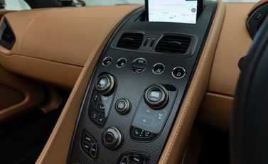 Aston Martin Vanquish ZAGATO SPEEDSTER 22