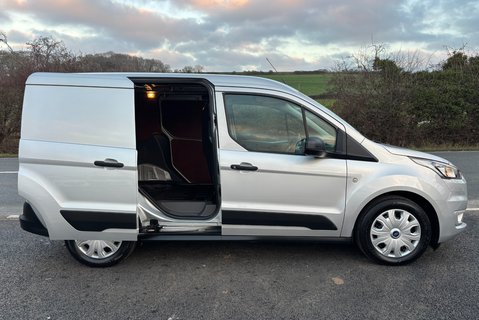 Ford Transit Connect 200 L1 Trend 100 ps Tdci Panel Van - Air Con / Sat Nav / Camera 11
