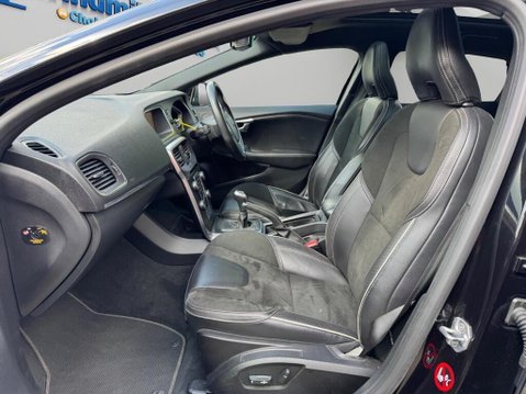 Volvo V40 2.0 D3 R-Design Nav Plus Euro 6 (s/s) 5dr 34