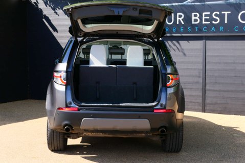 Land Rover Discovery Sport 2.0 Discovery Sport Black HSE TD4 Auto 4WD 5dr 15