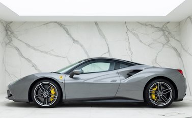 Ferrari 488 GTB 2