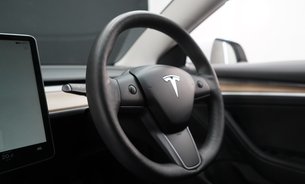 Tesla Model 3 LONG RANGE AWD Ryzen with GROK AI One Owner Heat Pump Adaptive LEDs VAT Q 21
