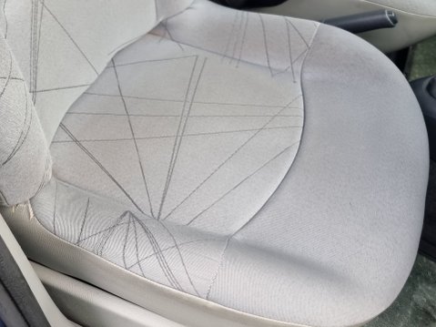 Renault Clio EXPRESSION 16V 19