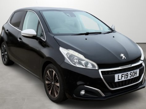 Peugeot 208 1.2 PureTech 82 Tech Edition 5dr [Start Stop]