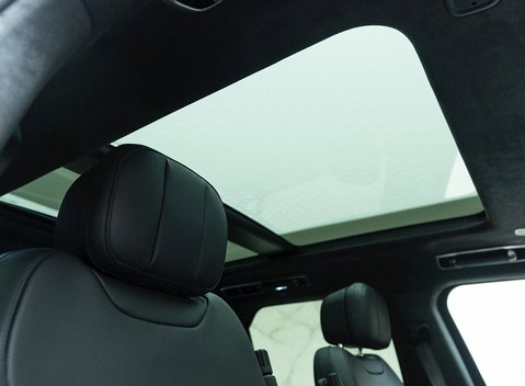 Land Rover Range Rover Sport P510e First Edition 11