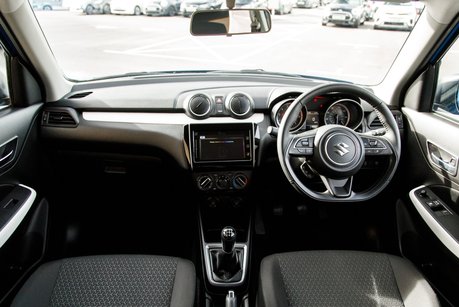 Suzuki Swift SZ-L DUALJET MHEV