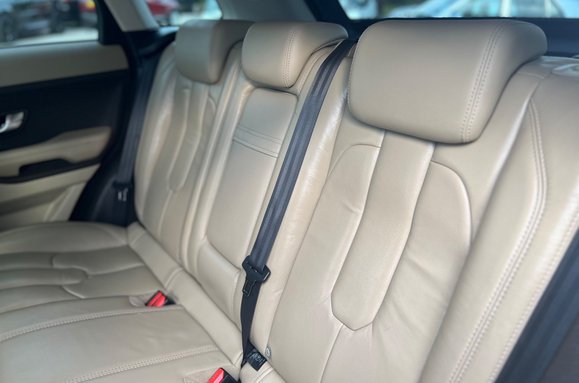 Land Rover Range Rover Evoque 2.2 SD4 PURE TECH 34