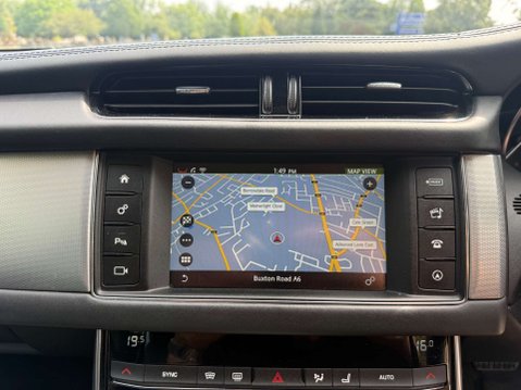 Jaguar XF 2.0 XF Portfolio D AWD Auto 4WD 5dr 43