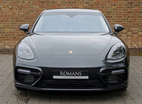 Porsche Panamera Turbo 29