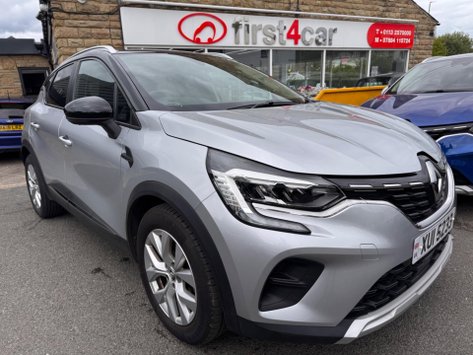 Renault Captur ICONIC TCE