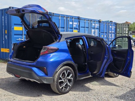 Toyota C-HR 1.8 VVT-h Dynamic SUV 5dr Petrol Hybrid CVT Euro 6 (s/s) (122 ps) 13