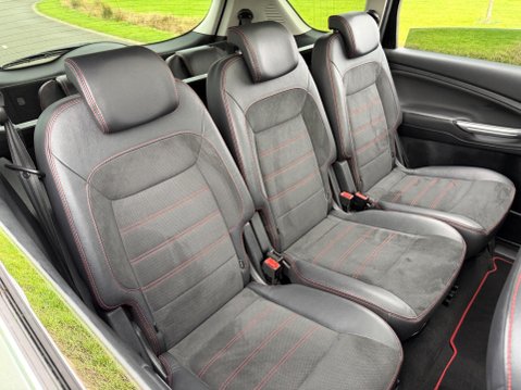 Ford S-Max 2.2 TDCi Titanium X Sport Euro 5 5dr 38