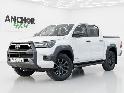 Toyota Hilux Invincible X | AUTO | D-4D | Camera | Nav | 2.8 LT | No VAT|