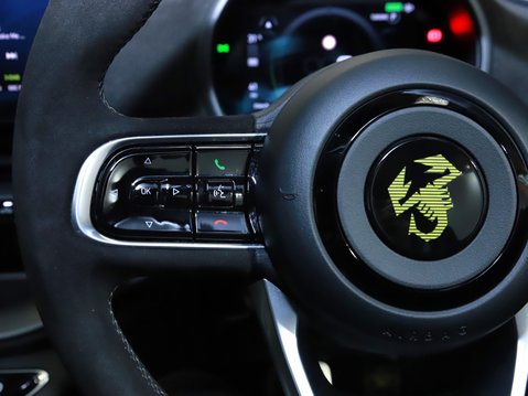Abarth 500 114kW Turismo 42.2kWh 3dr Auto 29