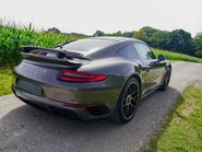 Porsche 911 TURBO S PDK 22