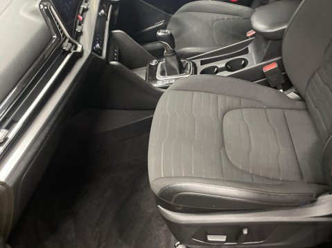 Kia Sportage 1.6 T-GDi 3 SUV 5dr Petrol Manual Euro 6 (s/s) (148 bhp) 17