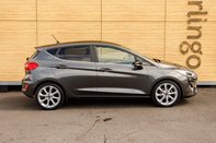 Ford Fiesta TITANIUM 12
