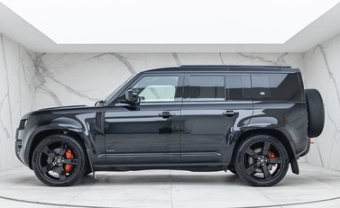 Land Rover Defender 110 D300 X 2