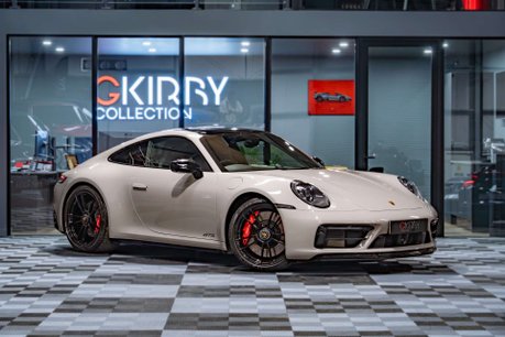 Porsche 911 Carrera 4 GTS PDK