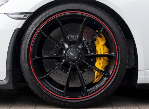 Porsche 911 (991.2) GT3 10