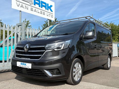 Renault Trafic 2.0 dCi Blue SL28 Sport Panel Van 5dr Diesel Manual L1 H1 Euro 6 (s/s) (130 2
