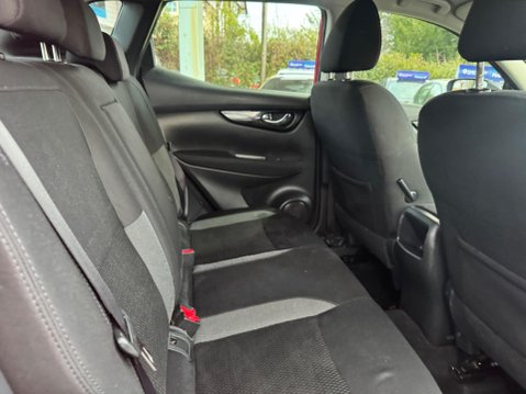 Nissan Qashqai 1.5 dCi Acenta Euro 6 (s/s) 5dr 26