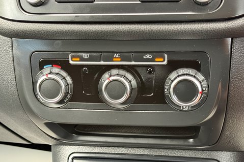 Volkswagen Golf Plus SE TDI - 16 SERVICES RECORDED- CAMBELT CHANGED - DETACHABLE TOWBAR 37