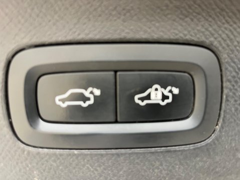 Volvo XC90 2.0 B5 MHEV Inscription Pro Auto 4WD Euro 6 (s/s) 5dr 24